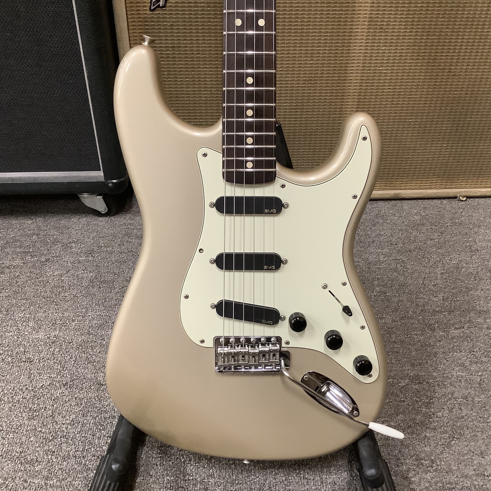 Fender 1998 Fender Stratocaster ‘62 Reissue, Inca Silver
