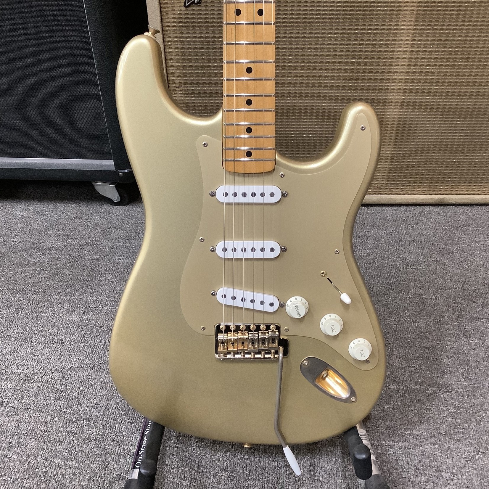 Fender 1988 Fender Custom Shop H.L.E. Gold Stratocaster