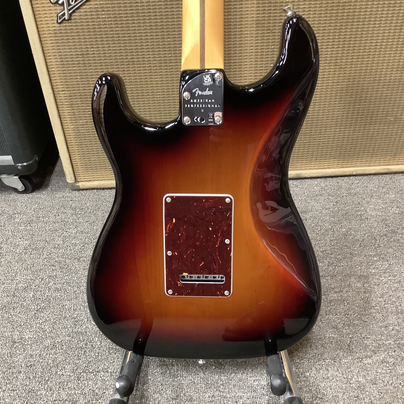 Fender Brand New Fender American Pro II Stratocaster Rosewood, Three Tone Sunburst