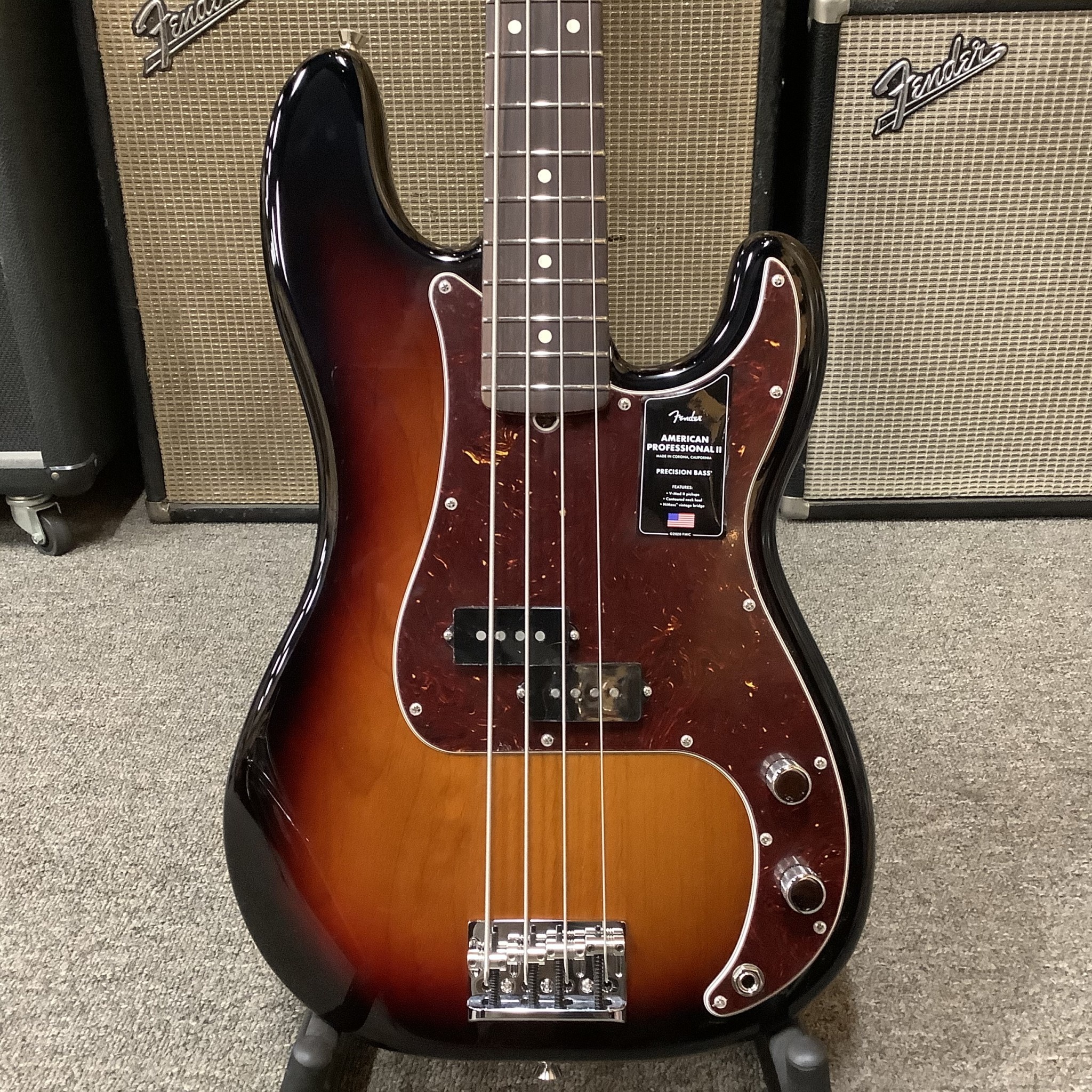 2022 Fender American Professional II Precision Bass, Three Tone ...