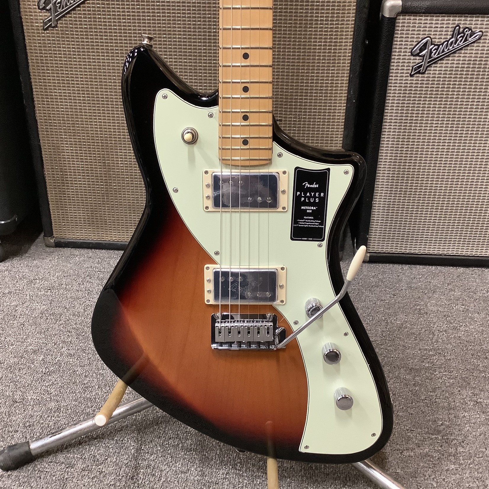 Brand New 2022 Fender Player Plus Meteora, HH, Three Tone Sunburst