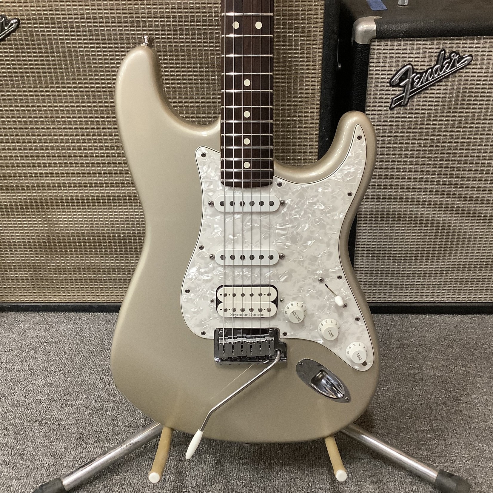Fender 1999 Fender Lonestar Stratocaster, Silver, HSS, Rosewood