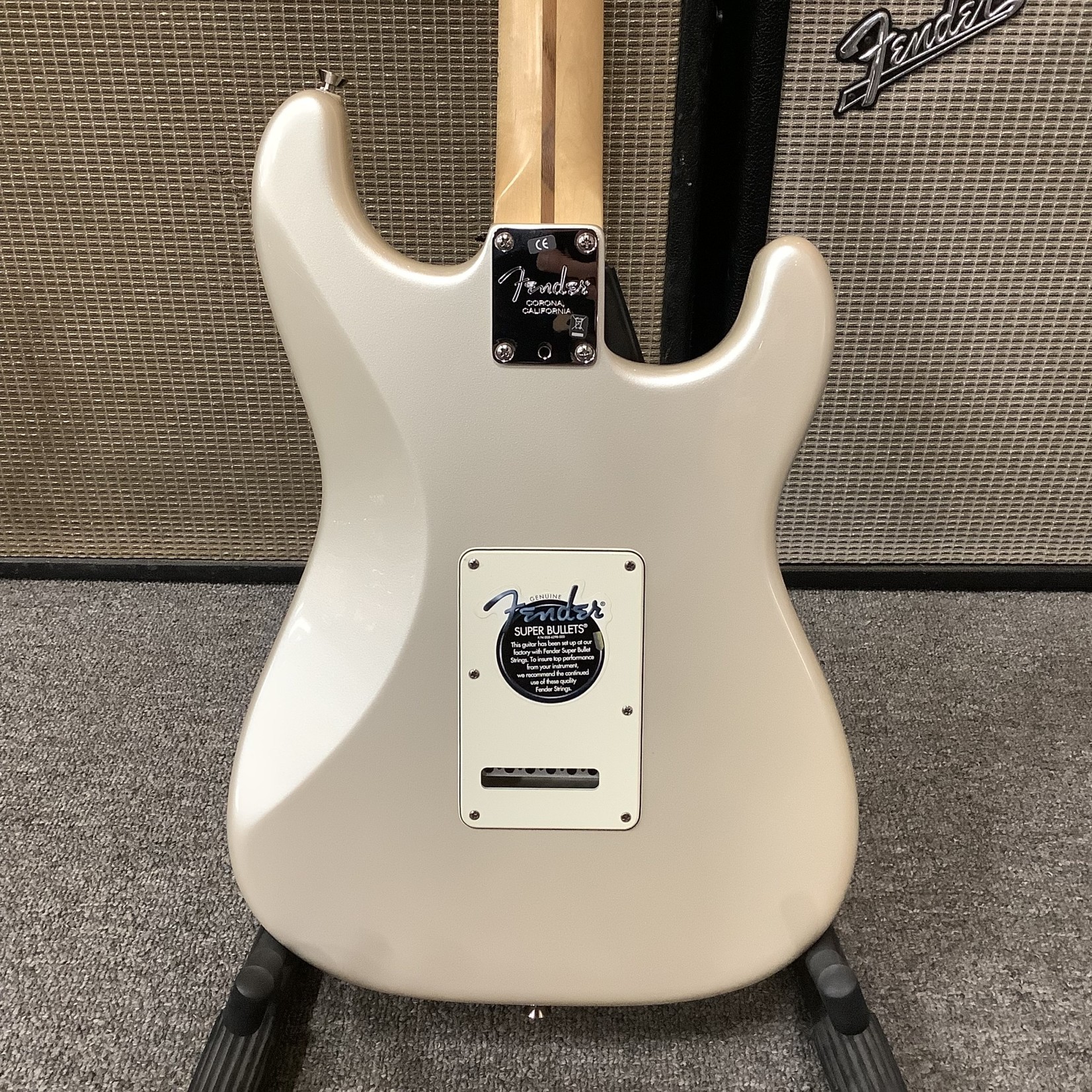 Fender 2008 Fender Stratocaster, Blizzard Pearl, Left-Handed
