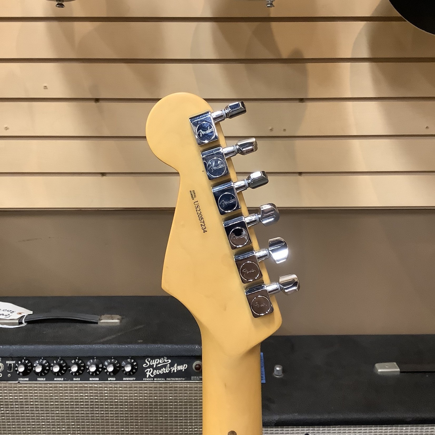Fender 2022 Fender Stratocaster American Pro II Maui Blue Maple Neck