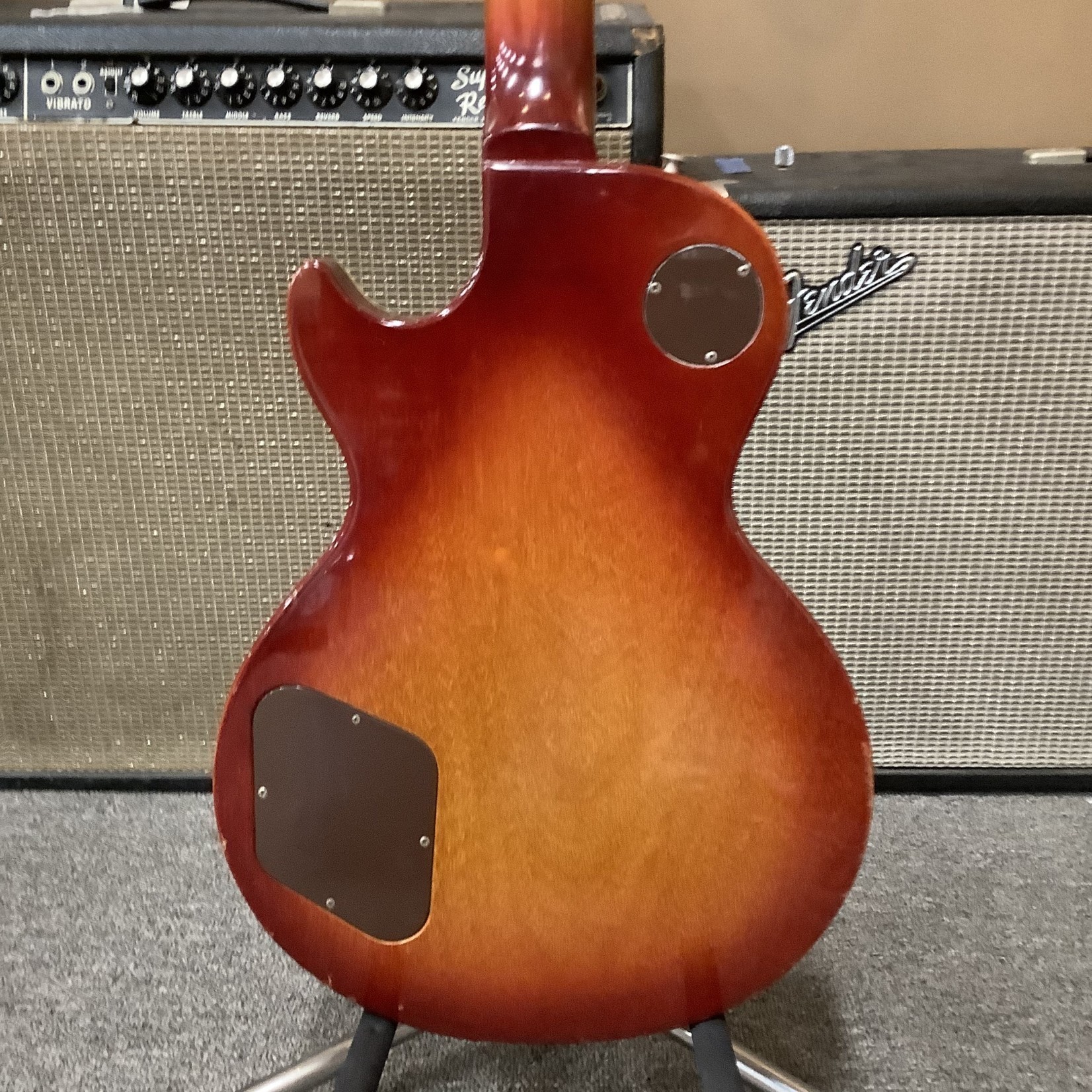Gibson 1975 Gibson Les Paul Deluxe Cherry Sunburst