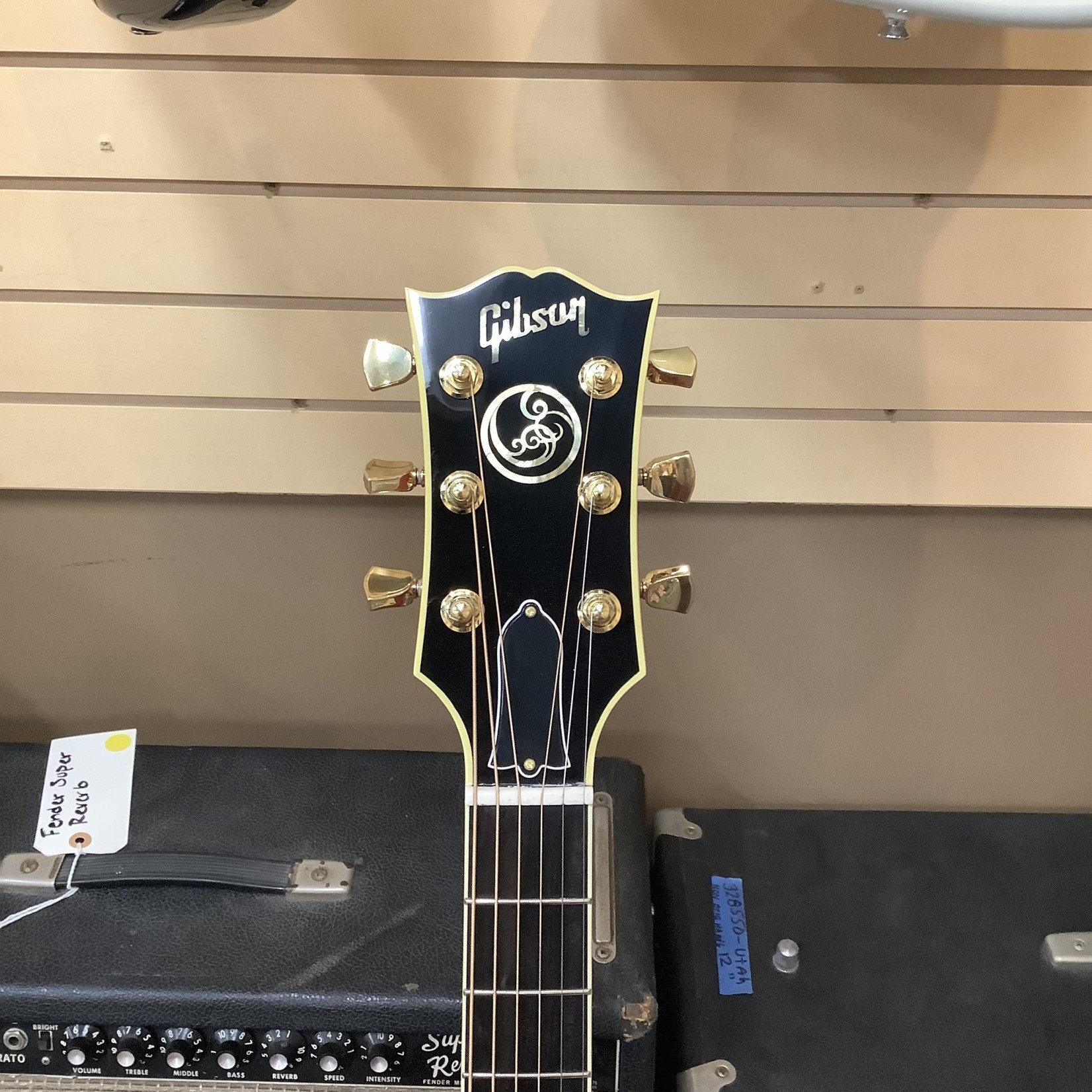Gibson 2022 Gibson "Orianthi" SJ-200 Cherry w/ Signature