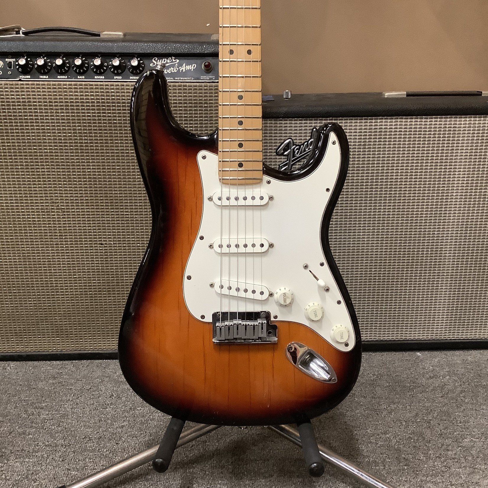 1995 Fender American Standard Stratocaster Sunburst - Normans Rare Guitars