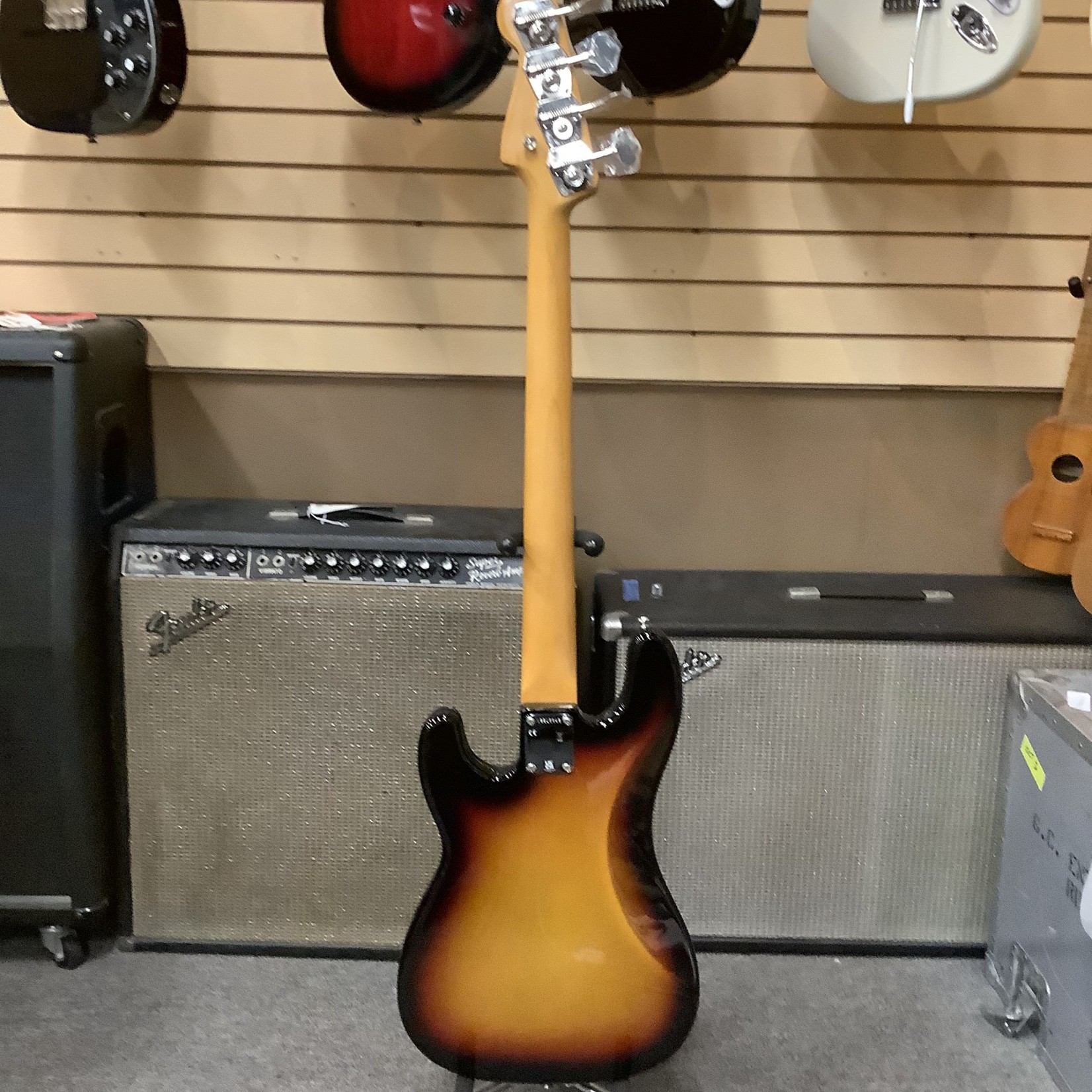 Fender 2023 Fender American Vintage II 1960 Precision Bass 3-Color Sunburst