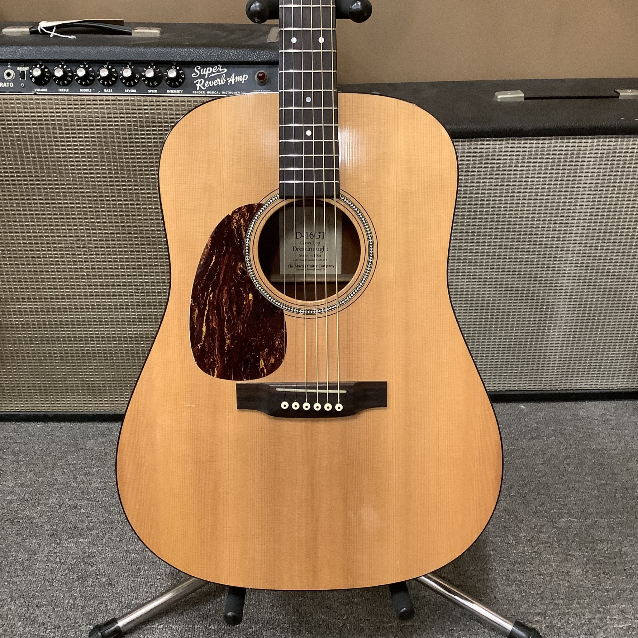 Martin D-16GT【Fishmanピックアップ搭載済み】 - アコースティックギター