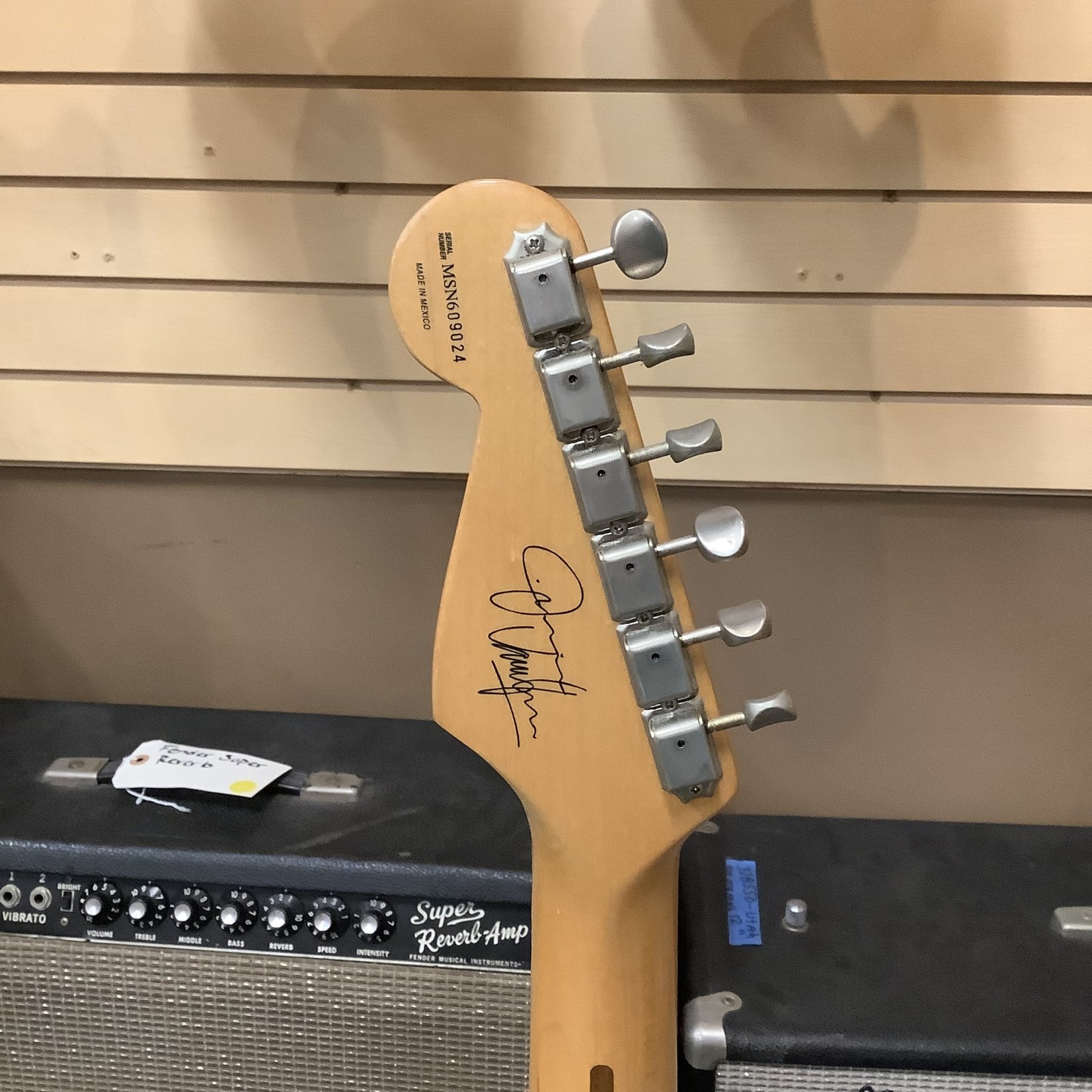 Fender Used Fender MX Jimmy Vaughn Stratocaster White