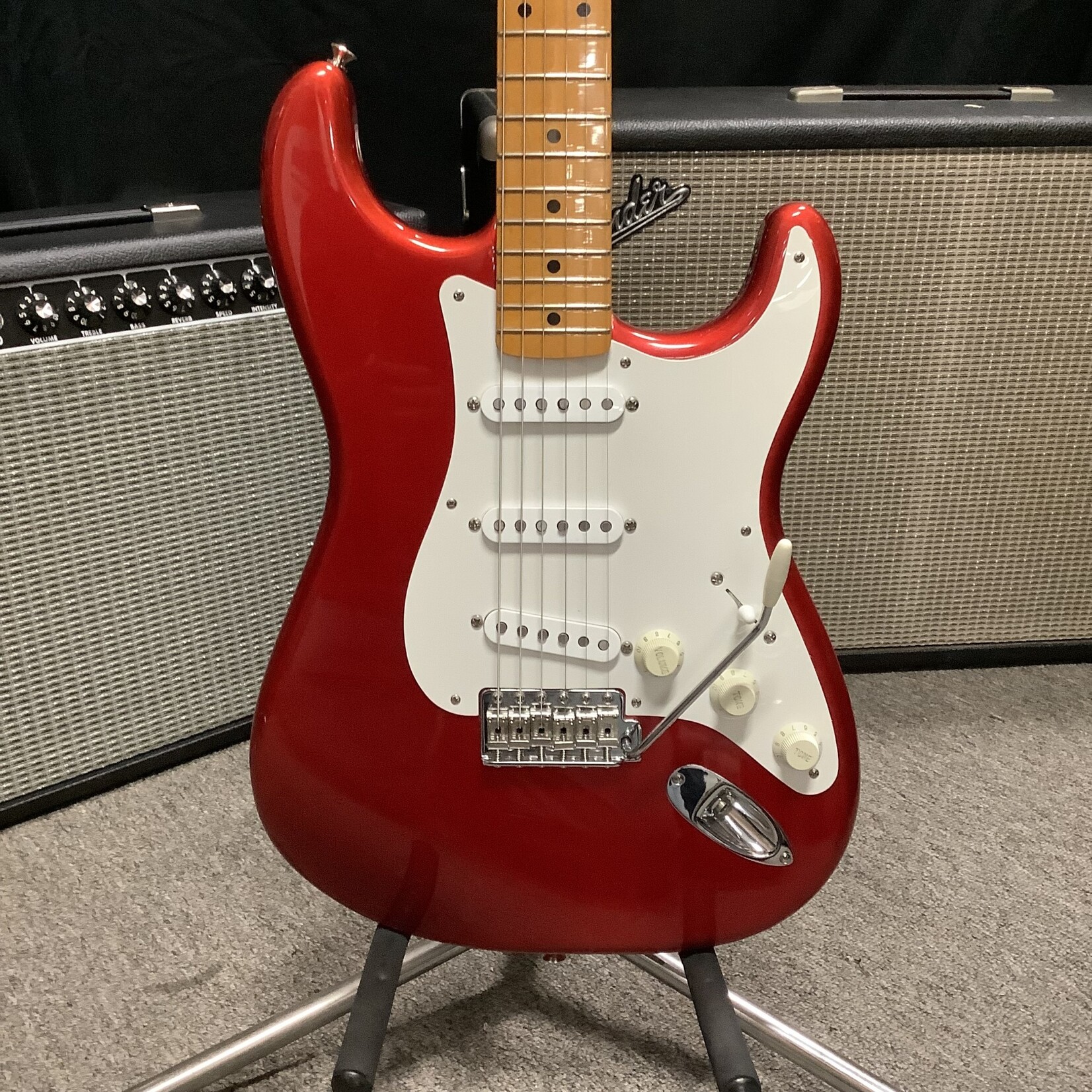 Gibson Used Fender MX Stratocaster Metallic Red