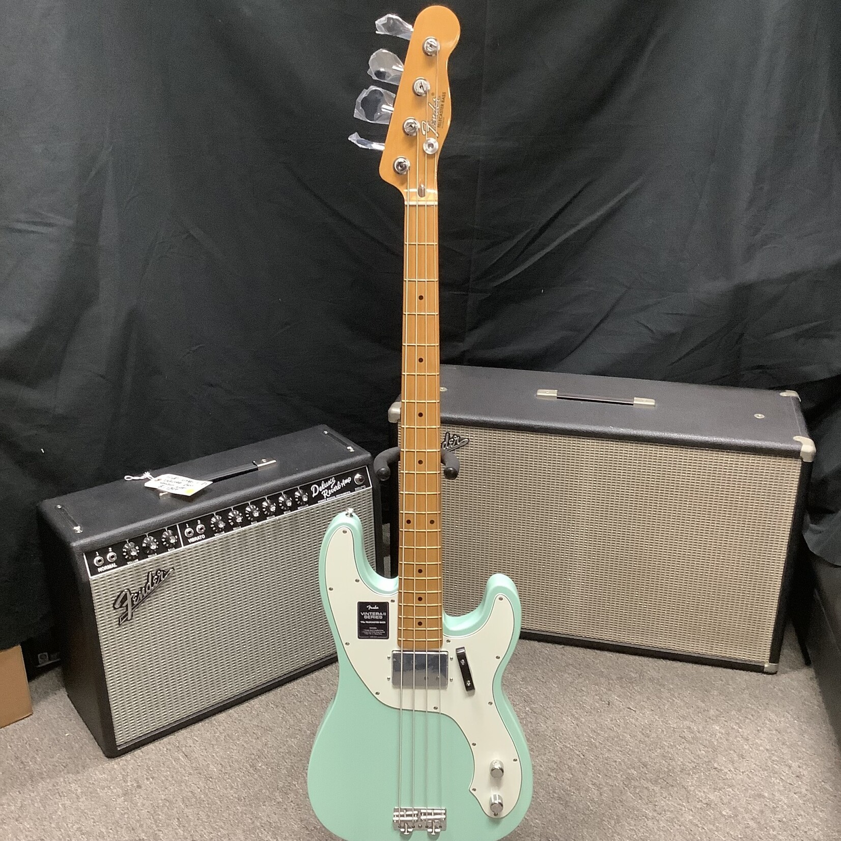 Fender 2023 Fender Vintera II '70s Telecaster Bass Surf Green