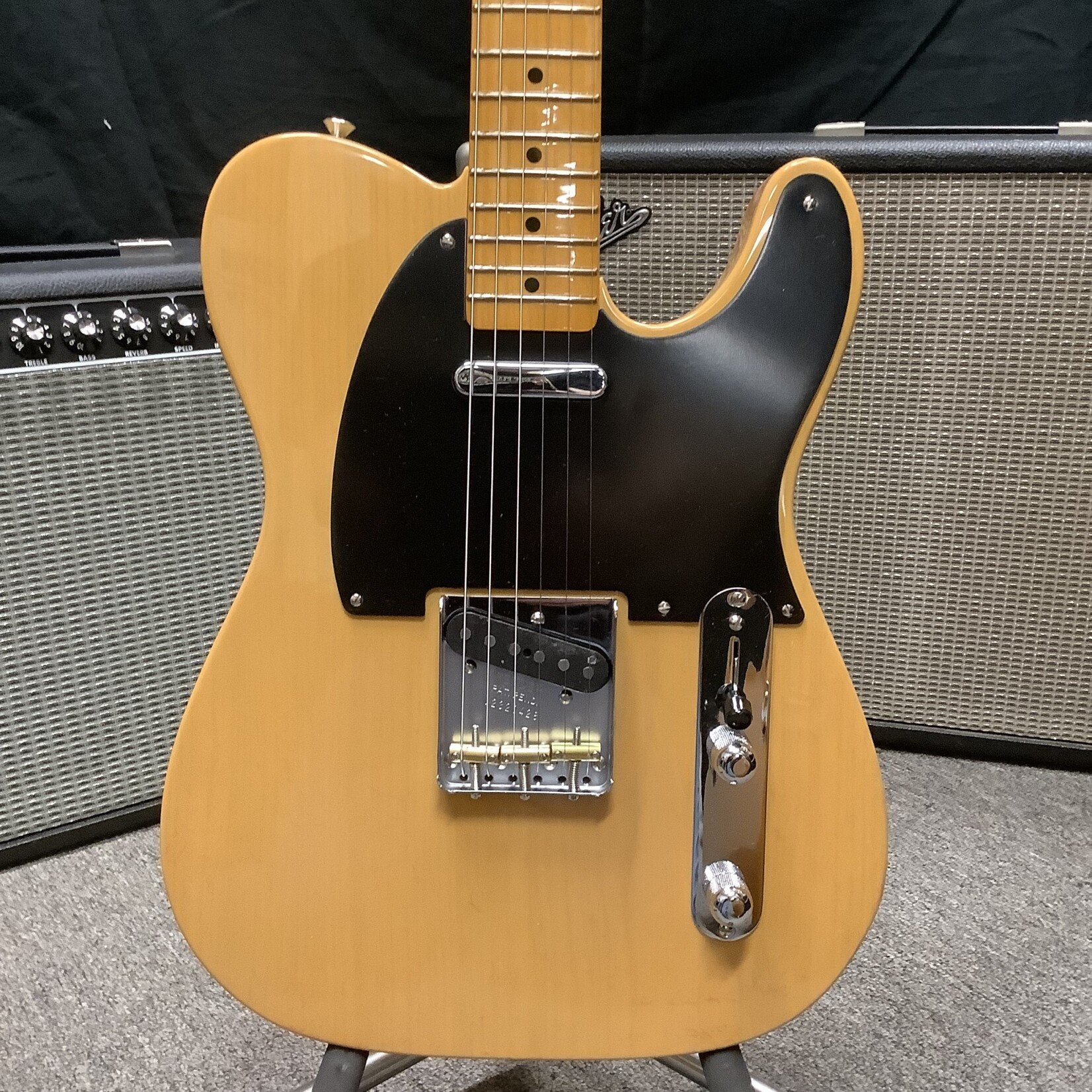 Fender 2023 Fender American Vintage II 1951 Telecaster Butterscotch Blonde