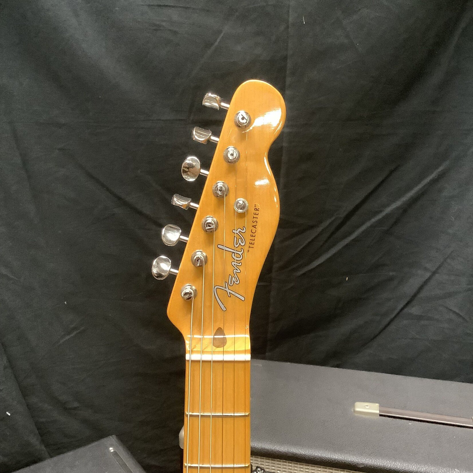Fender 2023 Fender American Vintage II 1951 Telecaster Butterscotch Blonde