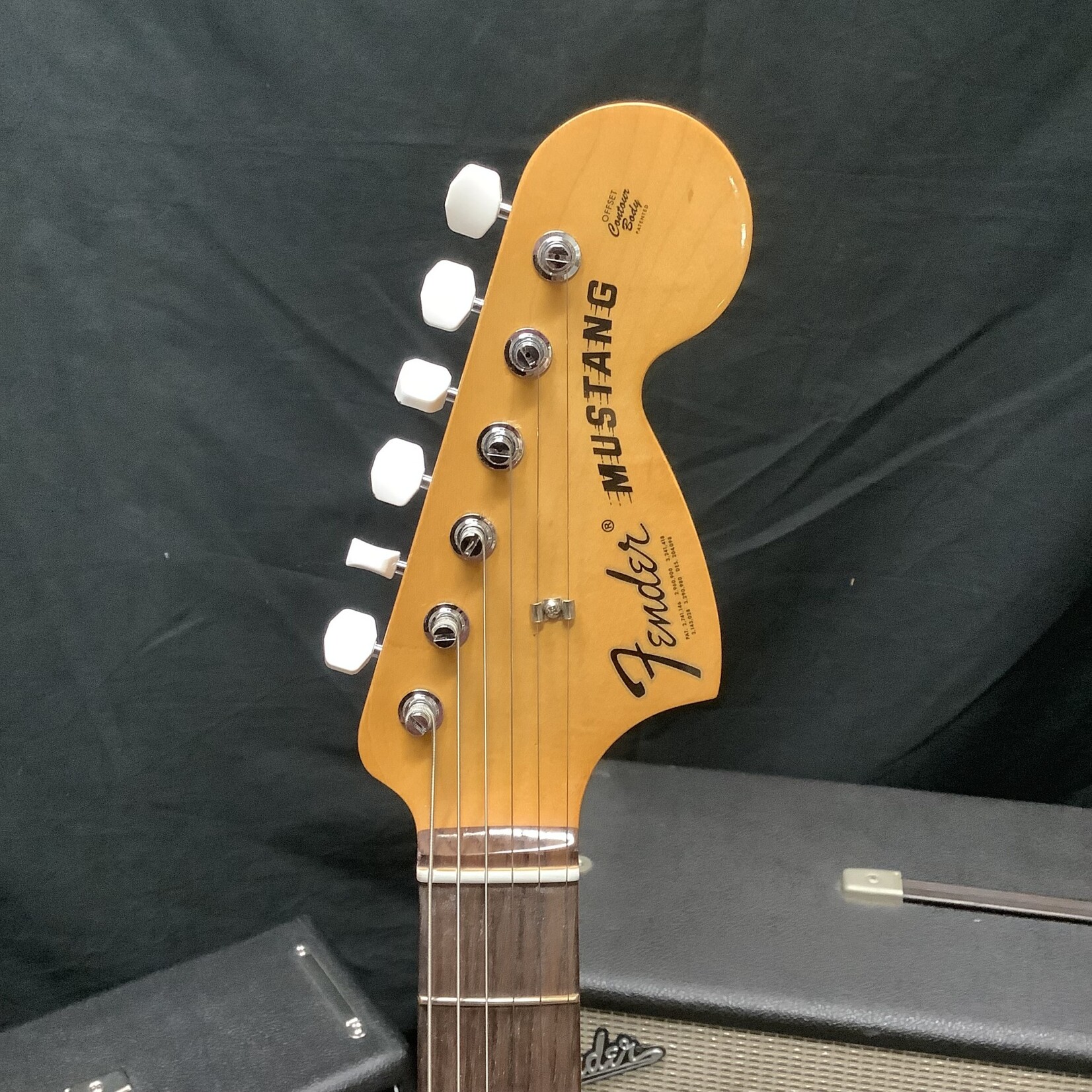 2023 Fender Vintera II '70s Competition Mustang Competition