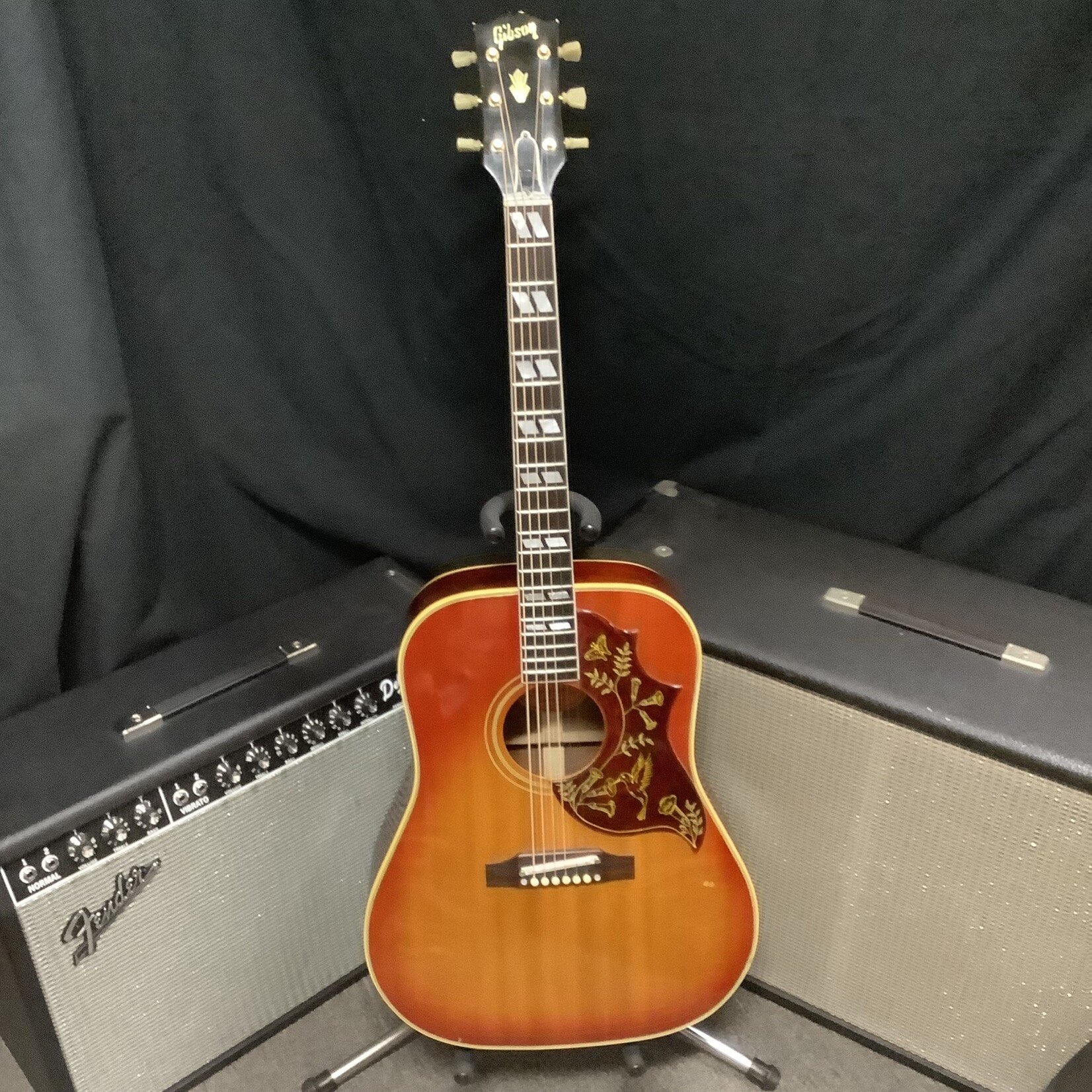 Gibson 1964 Gibson Hummingbird Cherry Sunburst