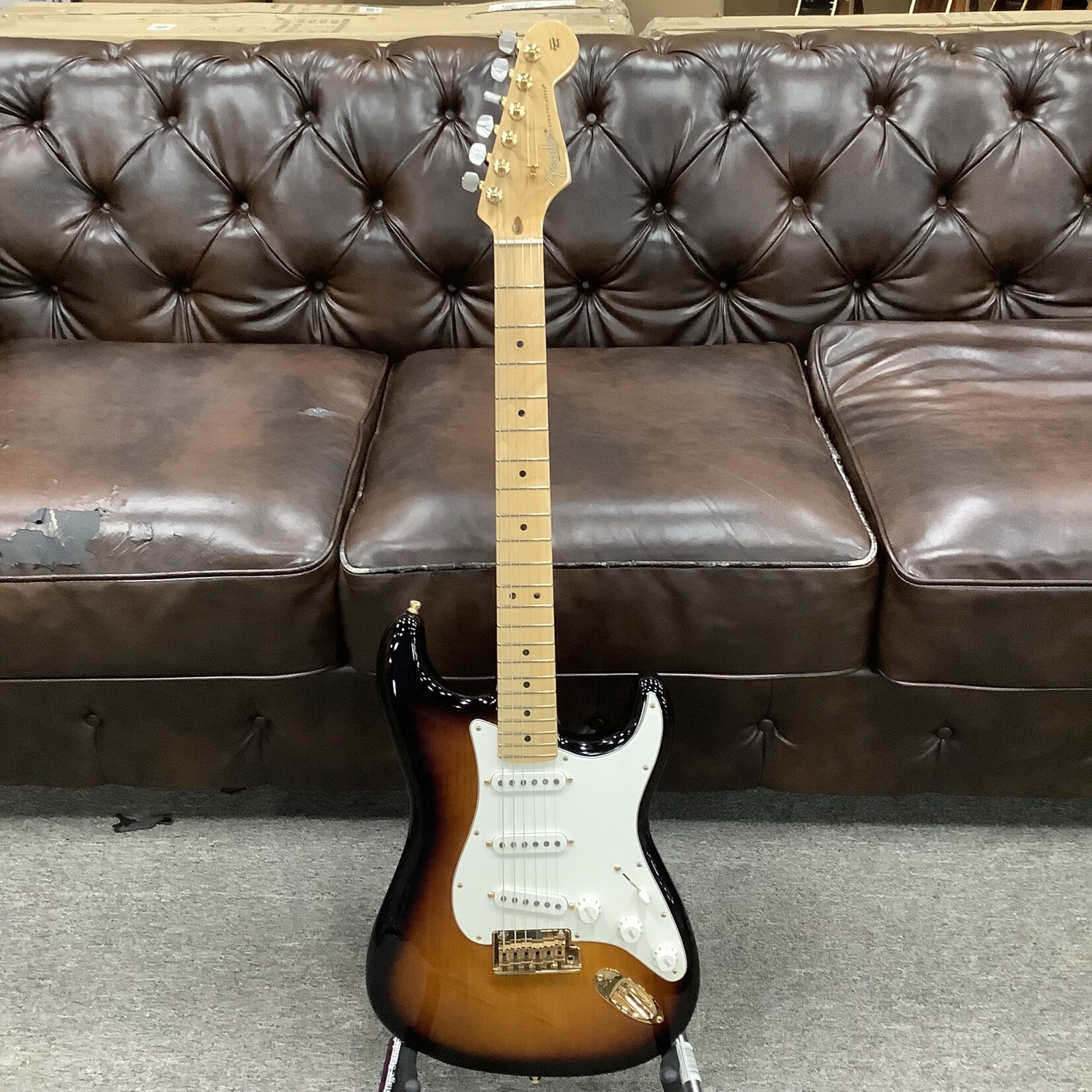 Fender 2014 Fender Strat 60th Anniversary Sunburst