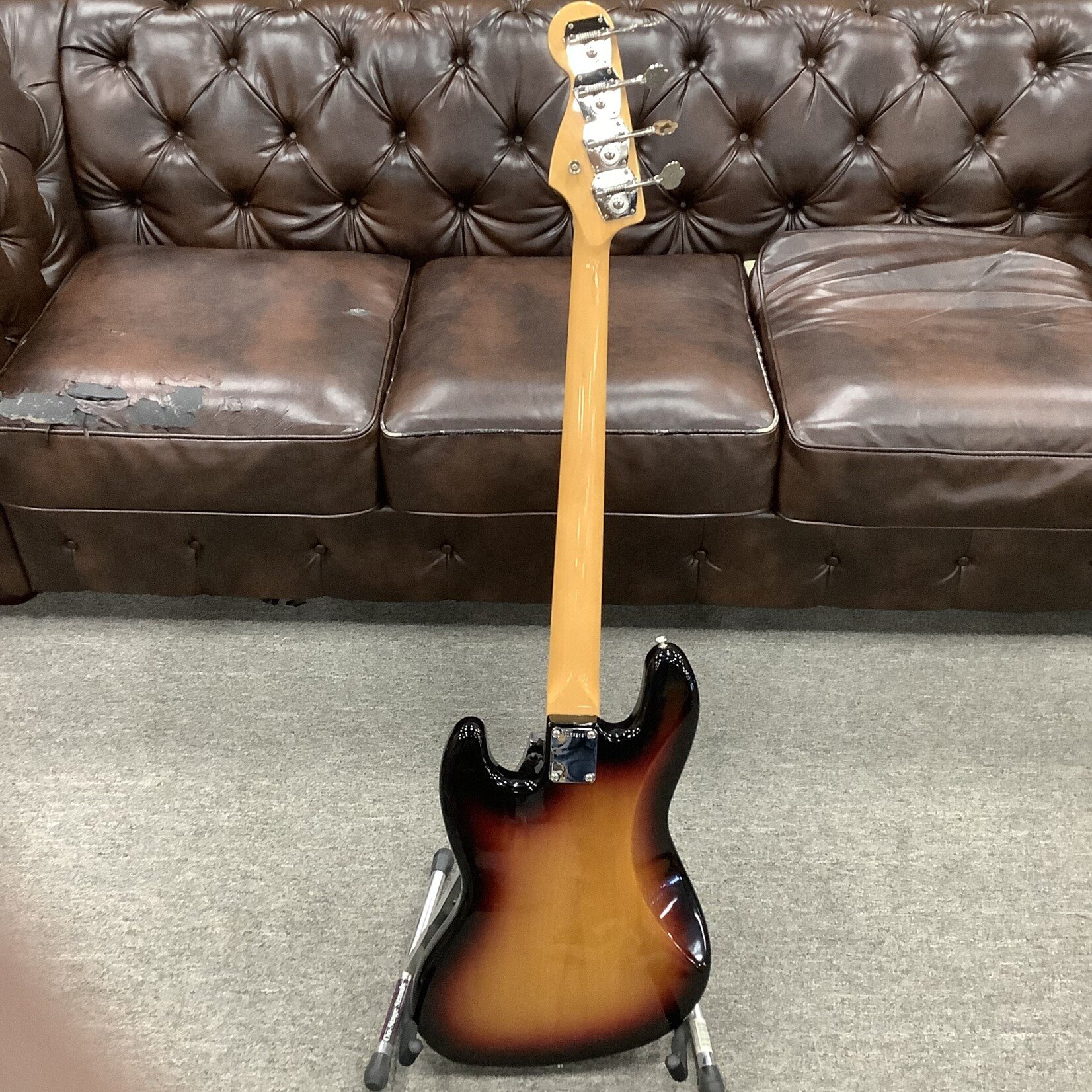 Fender 2005 Fender '62 Jazz Bass Reissue Sunburst