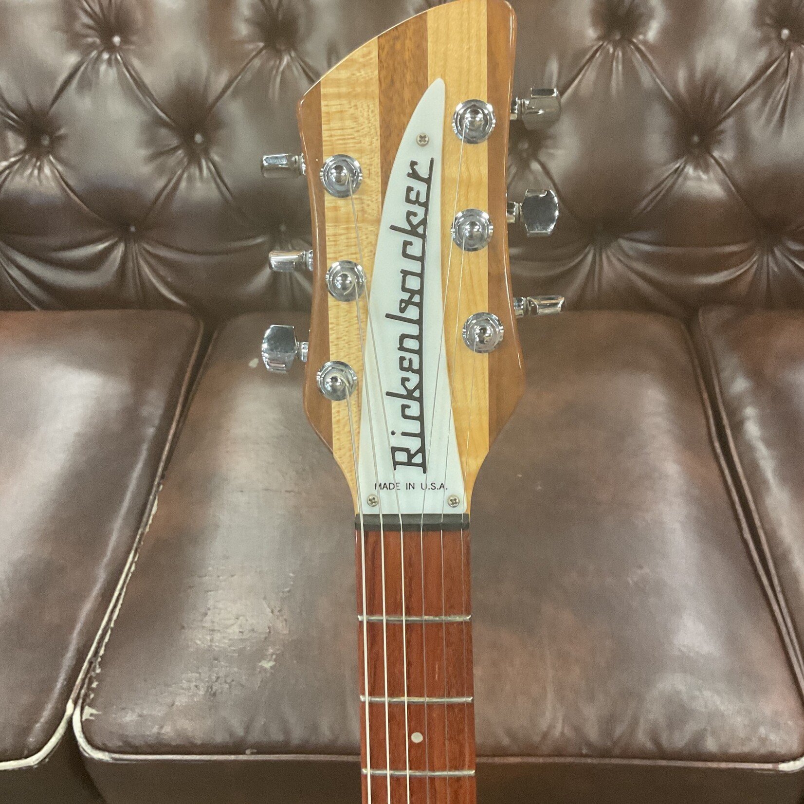 Rickenbacker 2009 Rickenbacker 330/6 Mapleglo