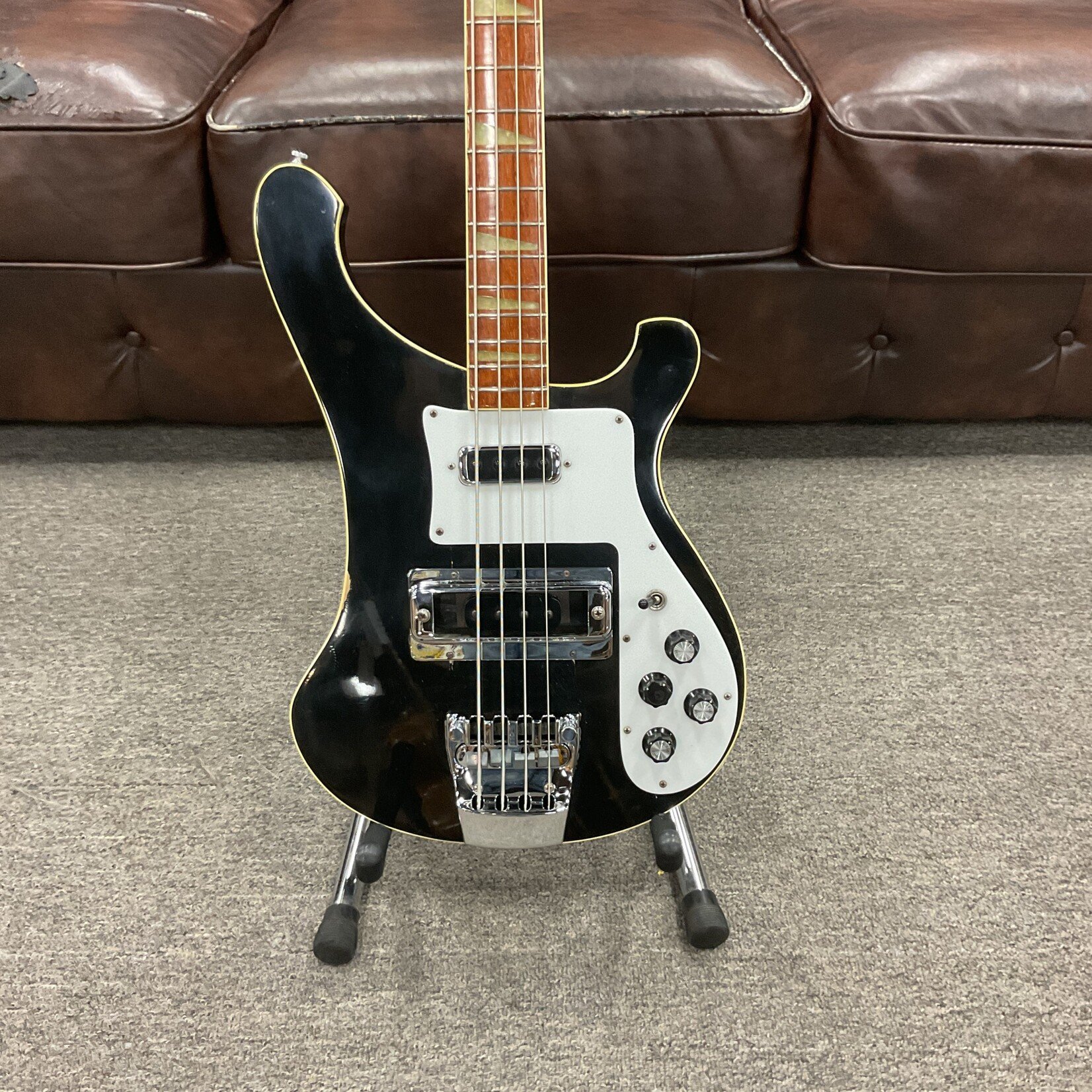 Rickenbacker 1981 Rickenbacker 4001 Bass Jetglo