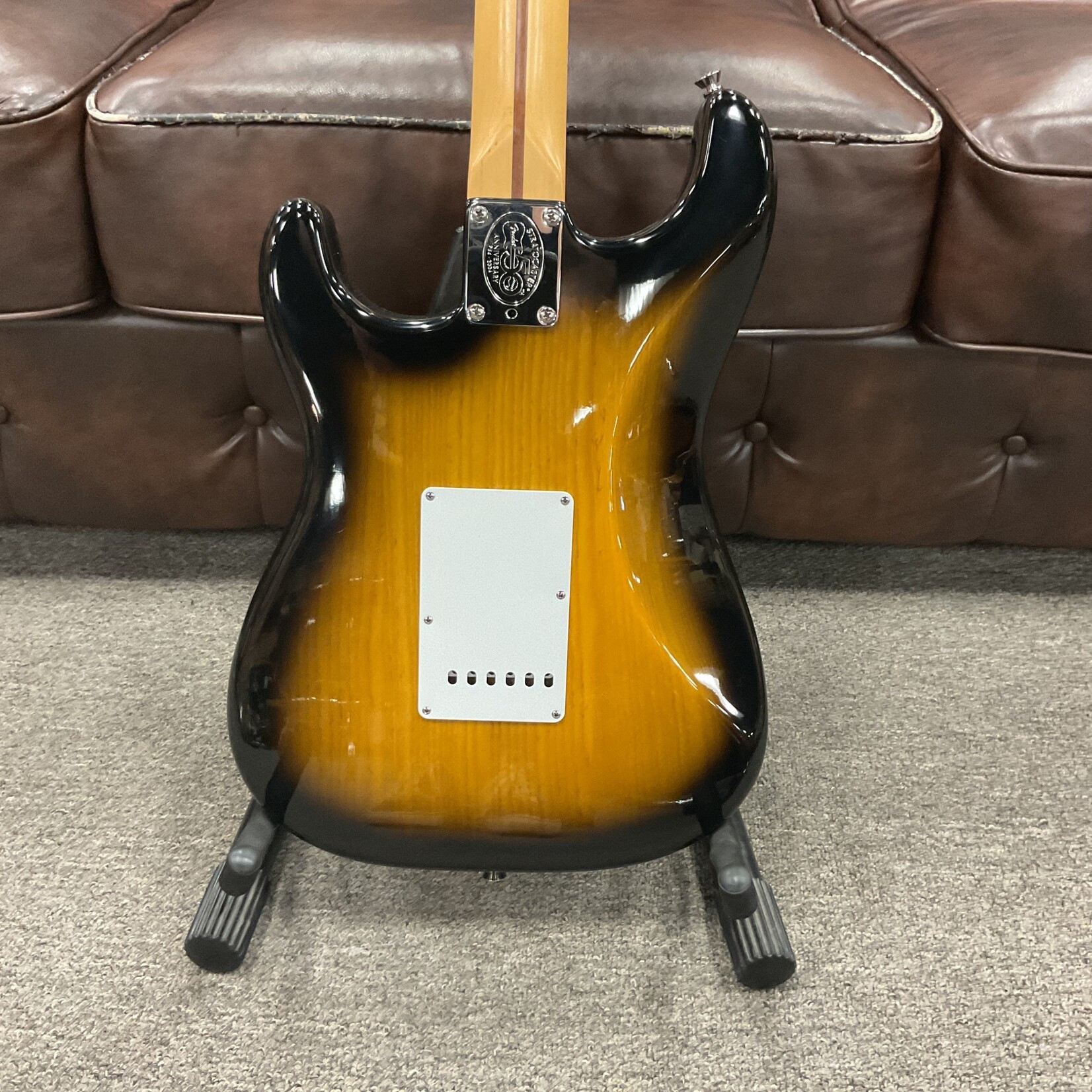 Fender 2004 Fender Stratocaster 50th Anniversary Sunburst
