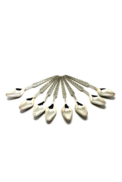 Set of 8 Sterling Silver Coffee Spoons - Modernist design with an etched leaf motif - signed Hjertzell Olof Gunnar - Stockholm, Sweden c.1960
