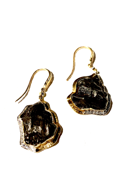 Jorge Adeler - 18ct Yellow Gold Sikhote-Alin Meteorite 25.5ct, Diamond 0.28ct Earrings