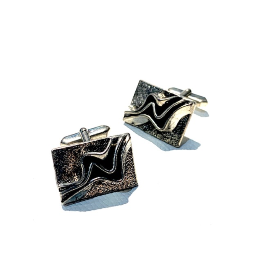 Cufflinks