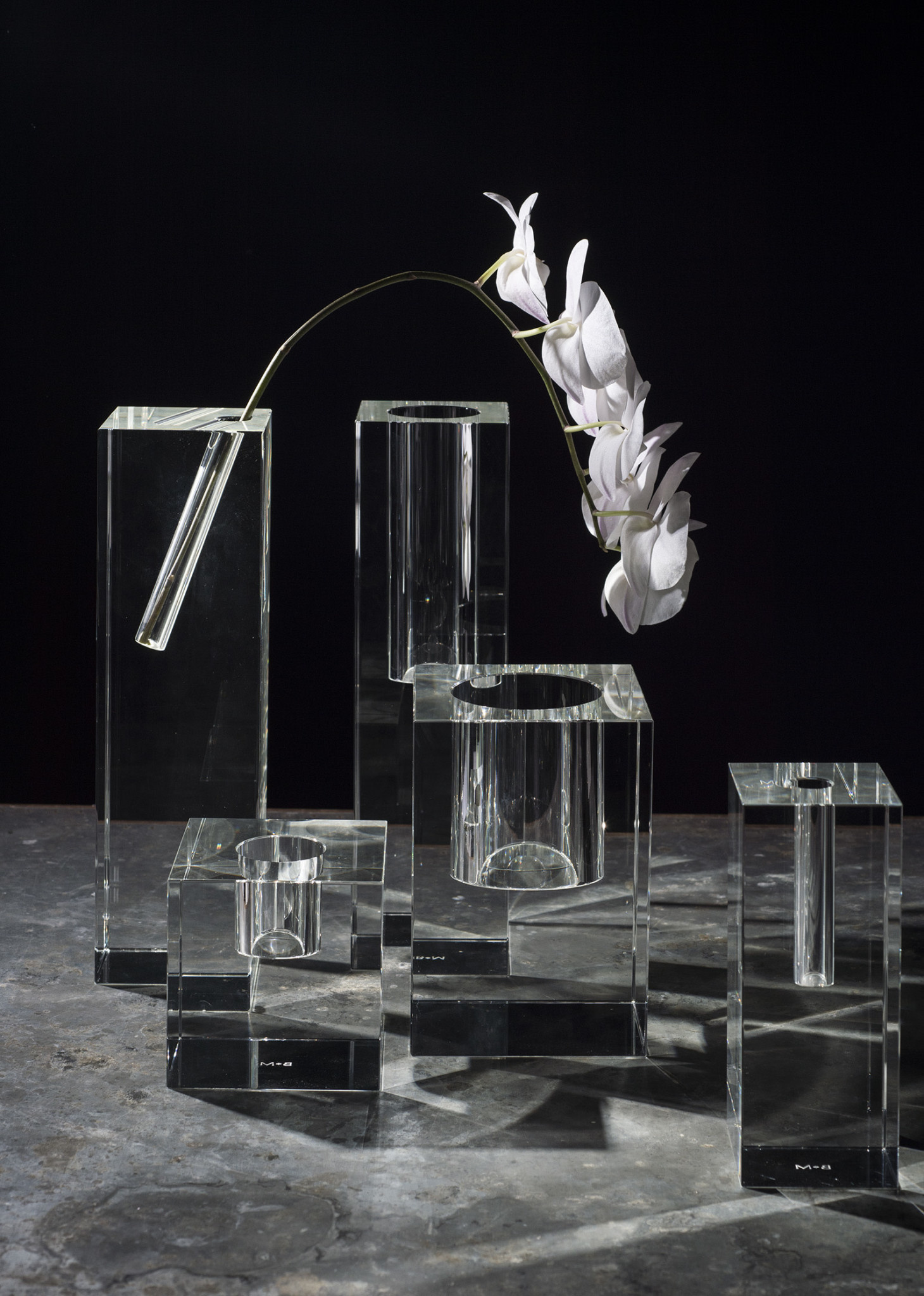BECKER MINTY Cubik Collection - Tall Angled Single Stem Vase - Crystal Glass - Clear - 10x10x35cm-5