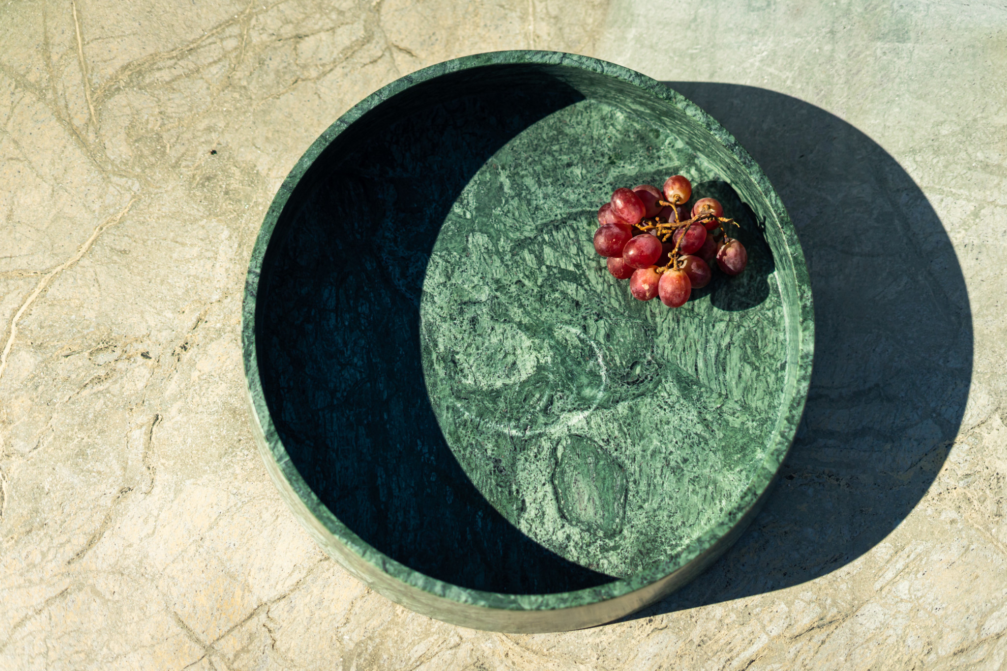 Essenzia Plumb Fruit Bowl Large - Green India - 45x45x10cm - Portgual-1