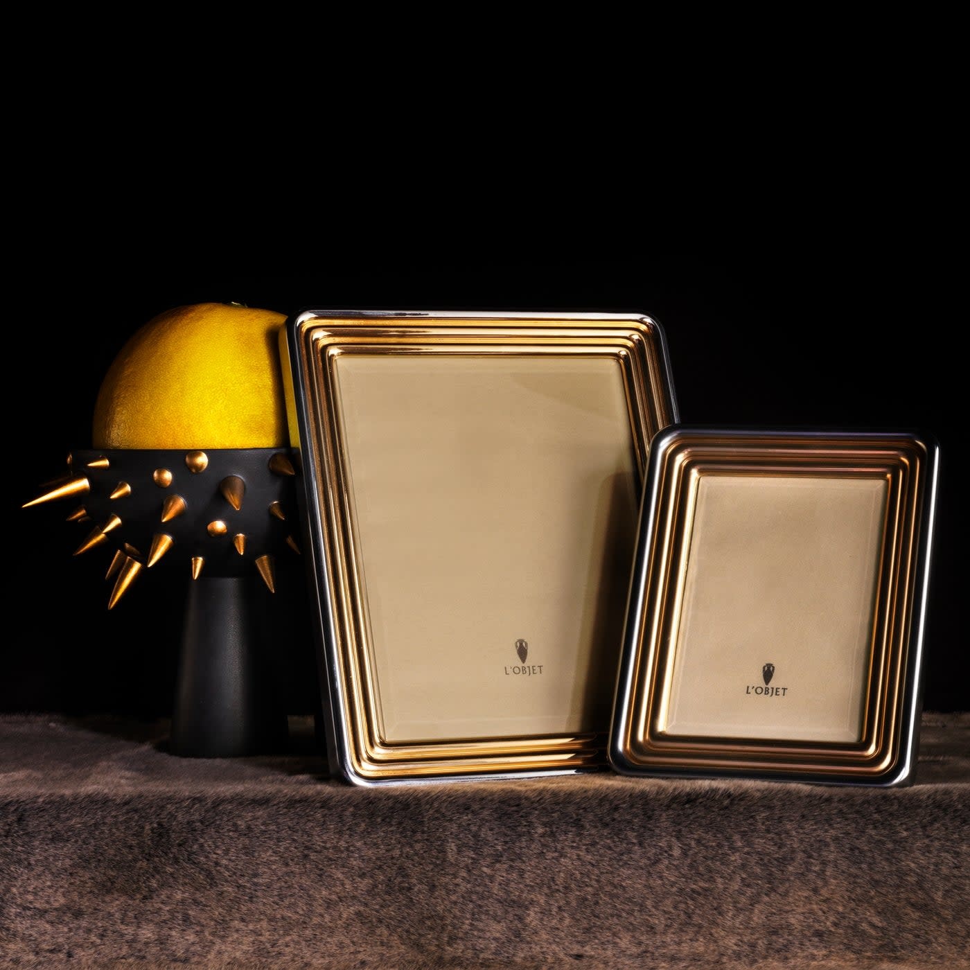 L'Objet Rectangular Pave miniature picture frame, platinum, picture size 5  x 8 cm (2'' x 3'')