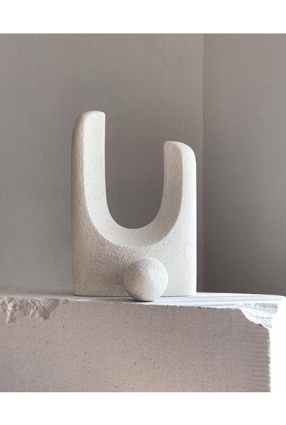 SOLD - Jan Vogelpoel - Reach for the Stars, 2022 - White coarse clay - 35x25x10cm