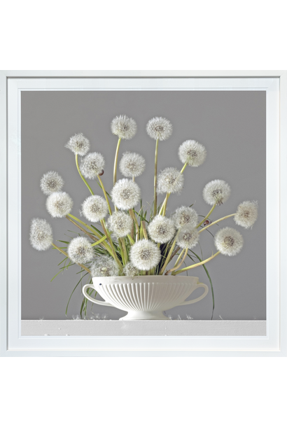 Emma Bass - Hush Hush - Photographic print - 105x105cm (120x120cm framed) - White frame with non-reflective glass