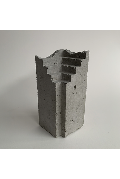Levi Hawken - Stepped Plinth - Cast concrete - 20.5x9x9cm