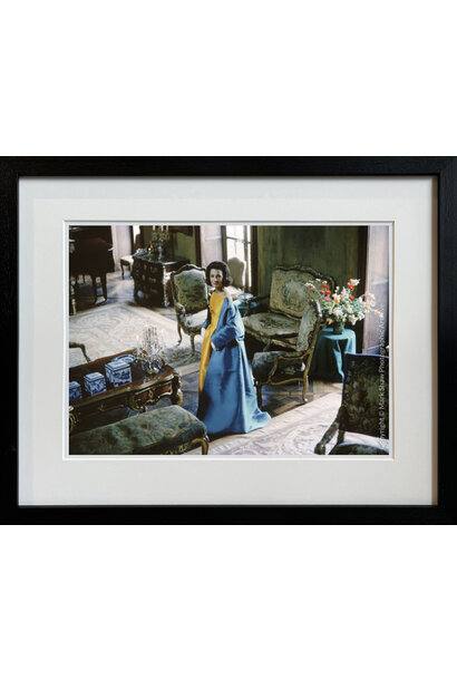 Mark Shaw - Lee Radziwill, Blue Cape in Brocade Room, 1962 - 41x52.5cm framed - Black frame with non-reflective glass