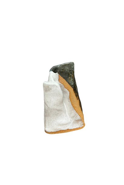 Linda Bretherton - Enfold Me Vessel, 2025 - Glazed stoneware - 15.5x11x8.5cm