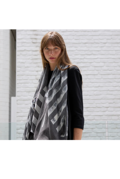 GOOD & Co - Ginza Zebras - Oversized Wool Scarf - 70% Wool 30% Silk - 200 x 130cm