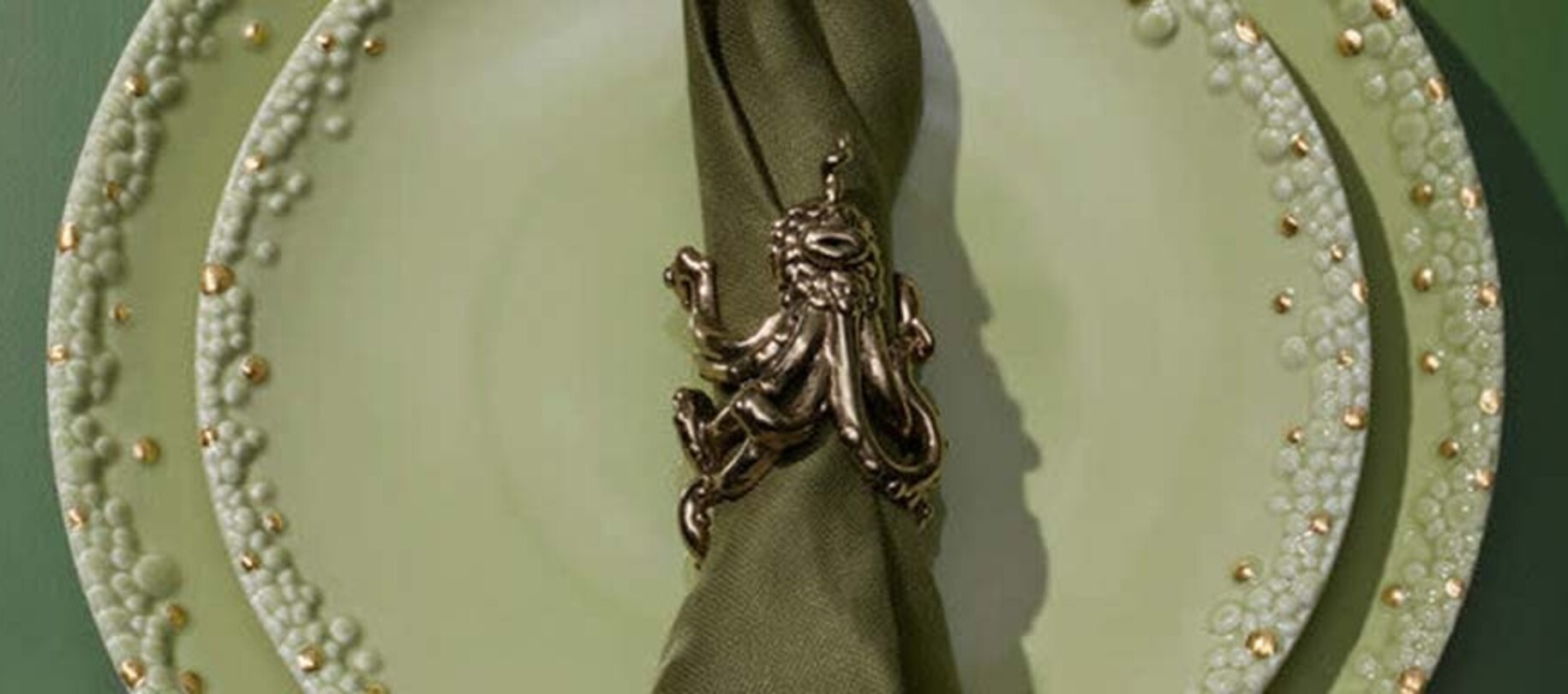Napkin Rings & Table Linens
