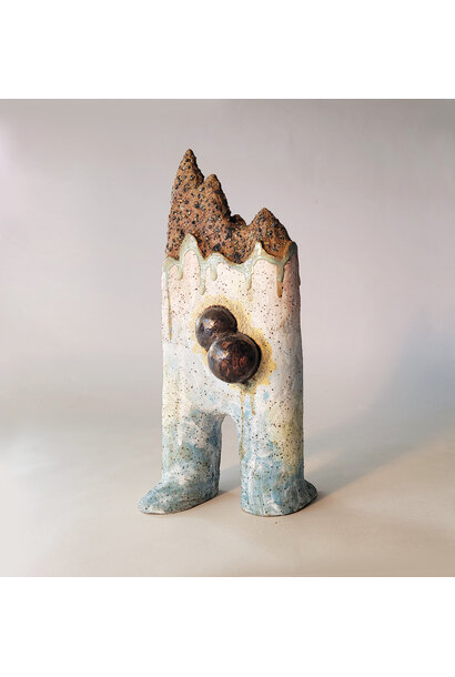 Iole McLachlan - Walking Mountain, 2025 - Glazed stoneware - 36x15x13cm