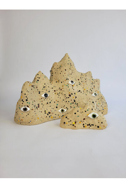 Iole McLachlan - Alta Vista, 2025 - Glazed stoneware - 21x30x16cm variable