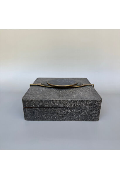 Kifu Paris - Victoria Box - Coal black shagreen with smokey dark quartz