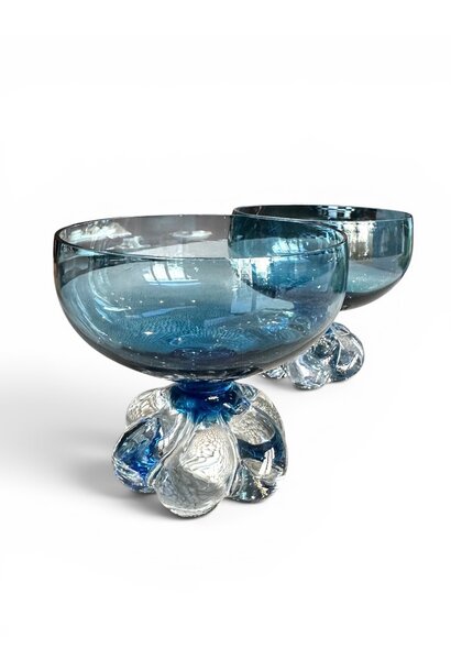 Pair of Blue Vintage Glass Coupe, Dessert Bowl or Candy Dishes - Lobed Base - H10.5xD10.5cm (approx)