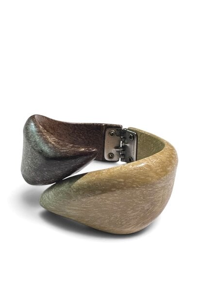 Vintage Wood Grain Resin Hinge Cuff - Sourced Palm Springs