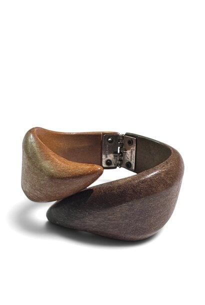 Vintage Dark Wood Grain Resin Hinge Cuff - Sourced Palm Springs