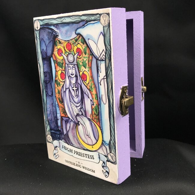 II - The High Priestess Tarot Box