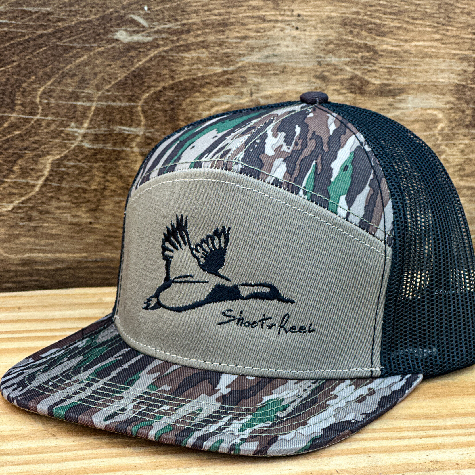 Shoot & Reel Shoot & Reel - Mallard Outline Flat bill  Real Tree Camo