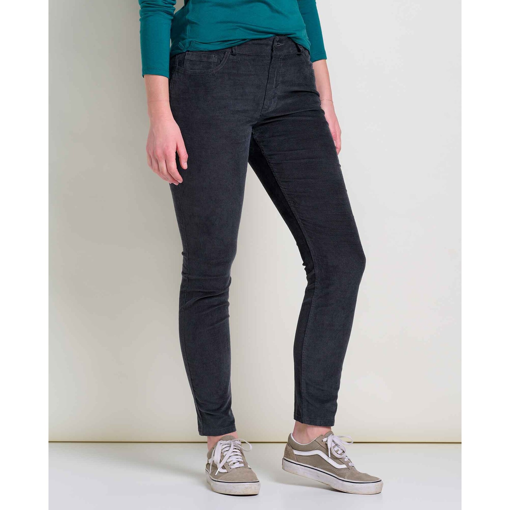 Toad & Co Toad & Co w's karuna cord 5 pkt skinny pant soot 10