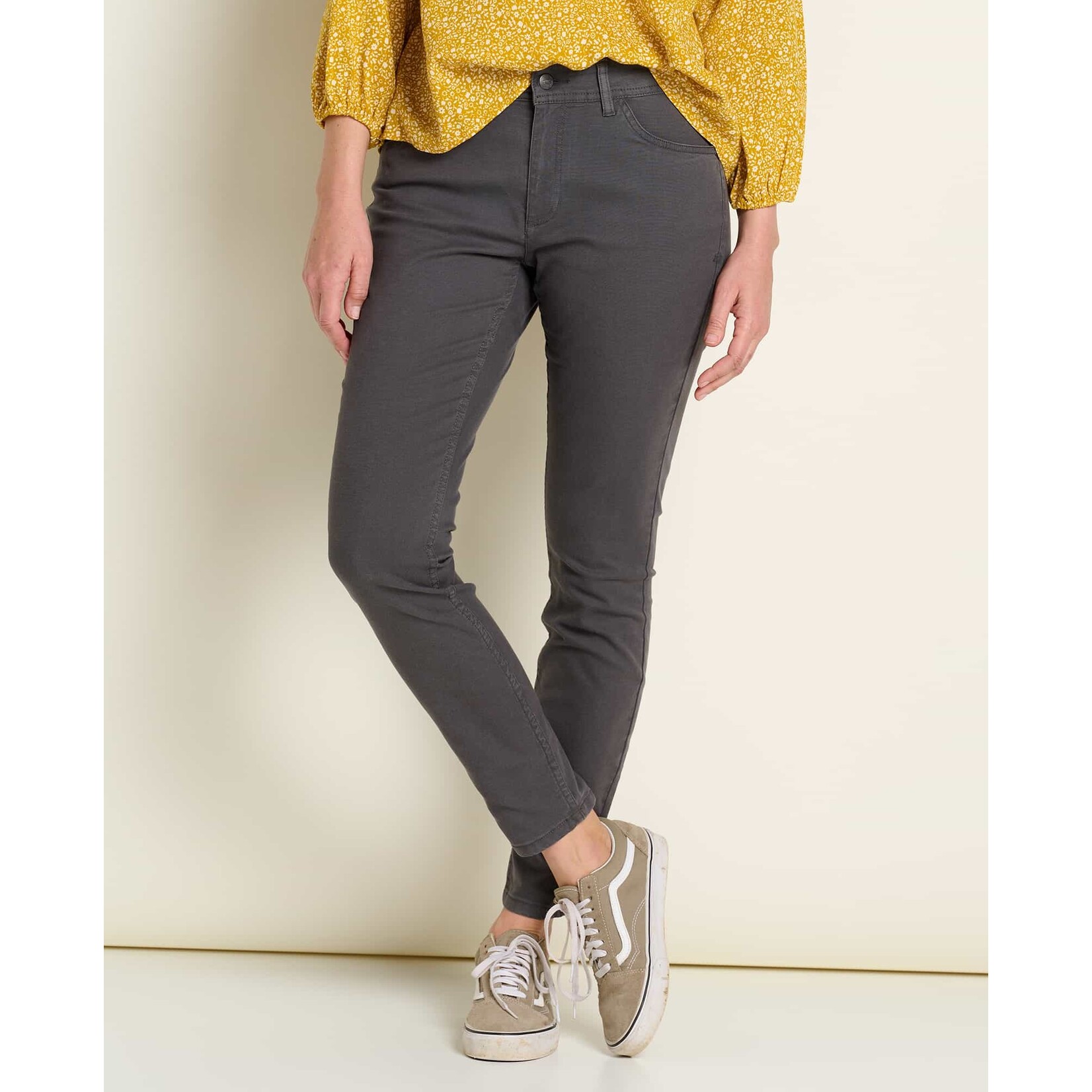 Toad & Co Toad & Co Earthworks 5 Pocket Skinny Pant Soot 10