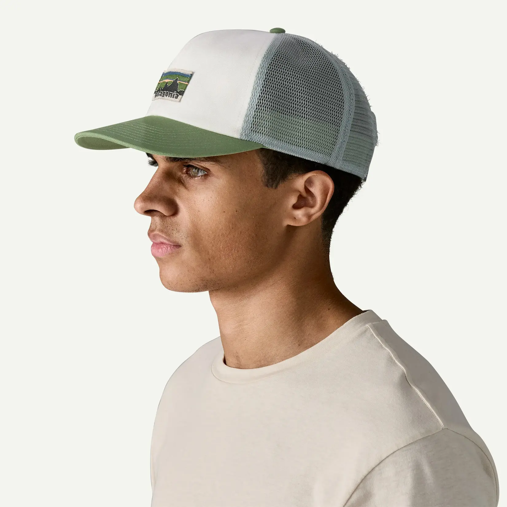 Patagonia PATAGONIA Relaxed Trucker Hat OG Legacy Label: Birch White