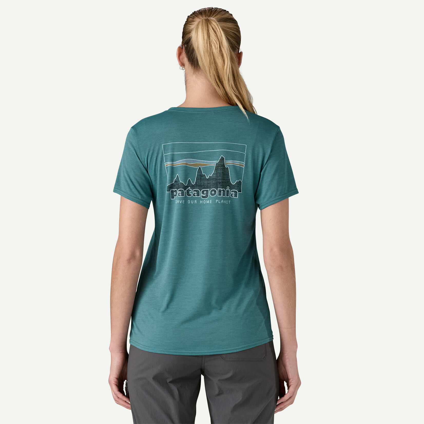 Patagonia PATAGONIA W's Cap Cool Daily Graphic Shirt 73 Skyline: Wetland Blue X-Dye XL